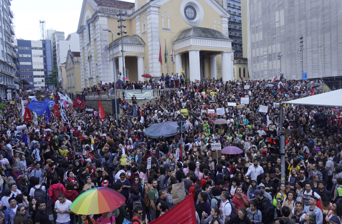 Santa Catarina diz NÃO aos cortes na educação