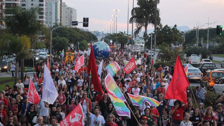 Greve Geral de 14 de junho em Florianópolis/SC. Crédito da foto: Sintrasem