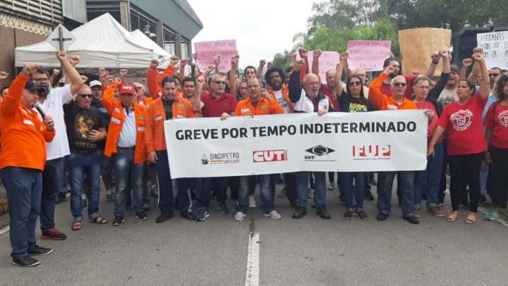 Atos em todo o país marcam o 7º dia da greve nacional dos petroleiros