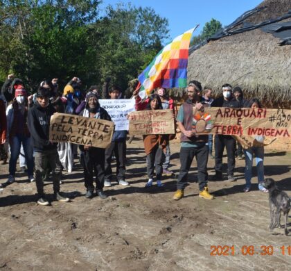 Indígenas fecham BR 101 em protesto contra o “marco temporal” e o PL 490