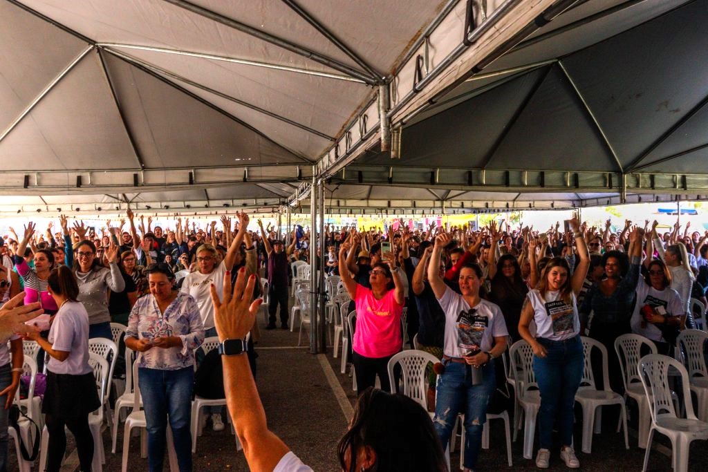 Nota de solidariedade à GREVE dos servidores de São José/SC por negociação e concurso público