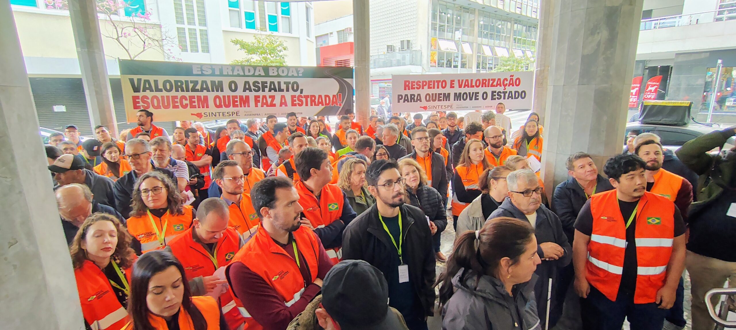 SIE: Próxima reunião de negociação com o governo será dia 19 de agosto